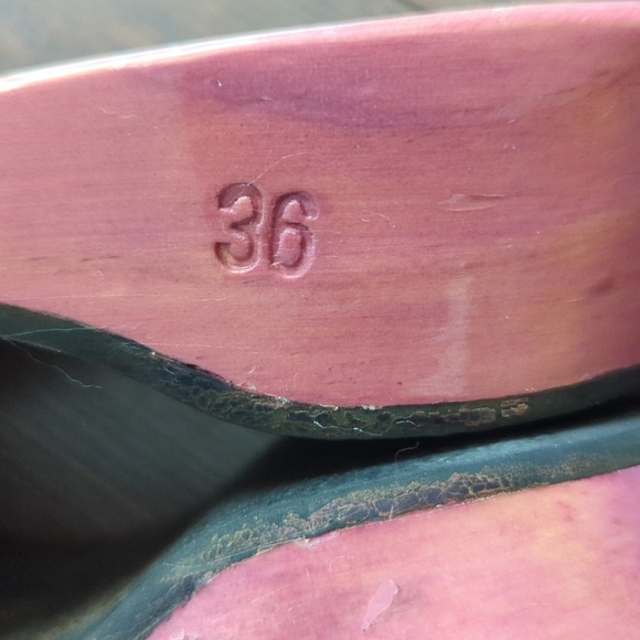 CHANEL Vintage Interlocking CC Logo Clogs - Picture 10 of 16